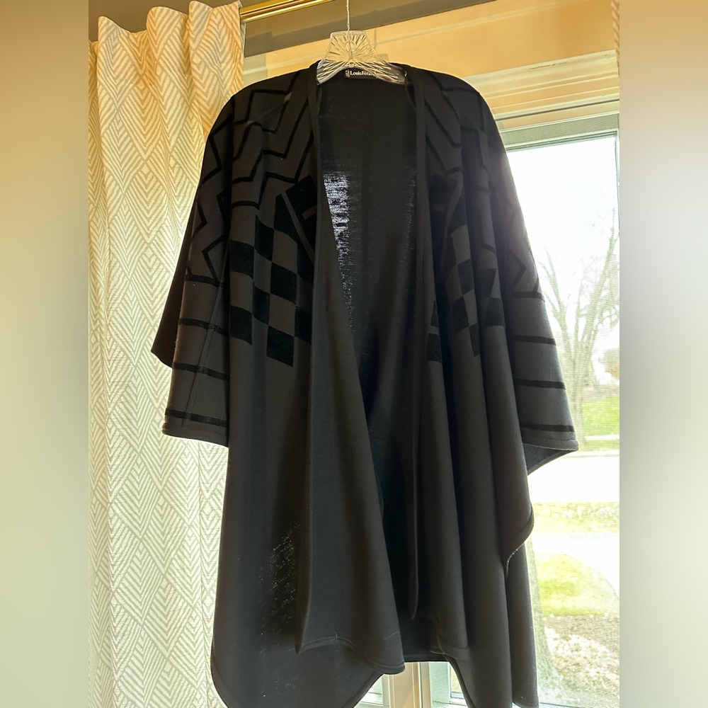 Louis Feraud vintage cape